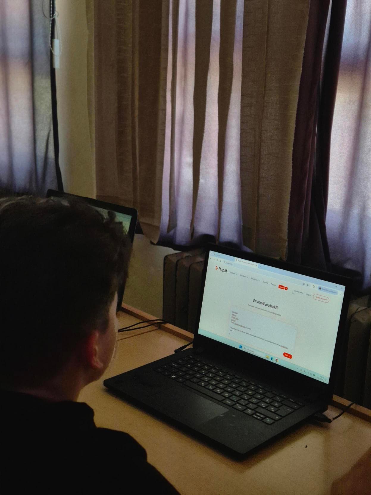 Naslovna slika rada EduBattle